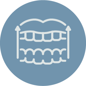 Clear Aligners on teeth icon